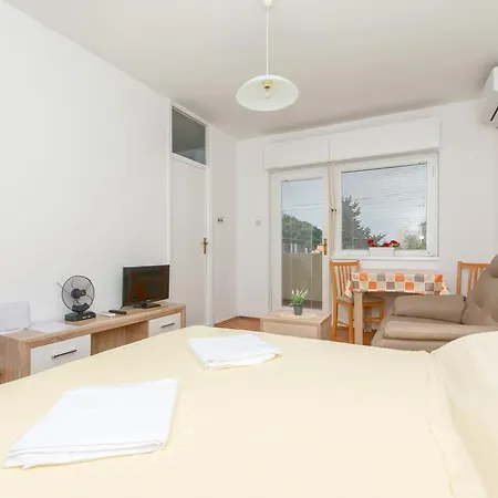 Apartment Aneta *